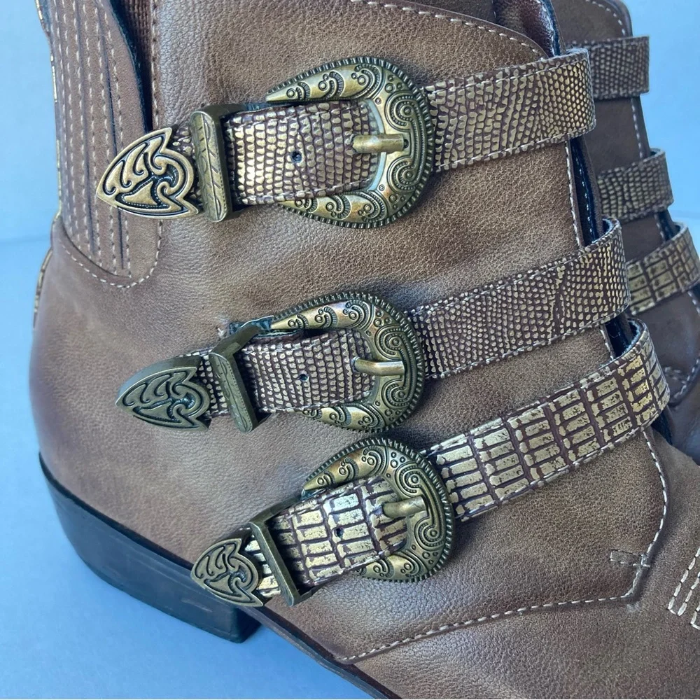 Corkys Bombshell Triple Buckle‎ Ankle Boots Brown Gold Metallic Snakeskin 7